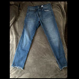 Abercrombie & Fitch (A&F) Ultra High Rise Super Skinny Jeans/Denim